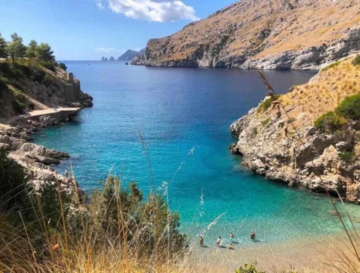 Villa Il Sogno Di Zia Ada Massa Lubrense Luaran gambar